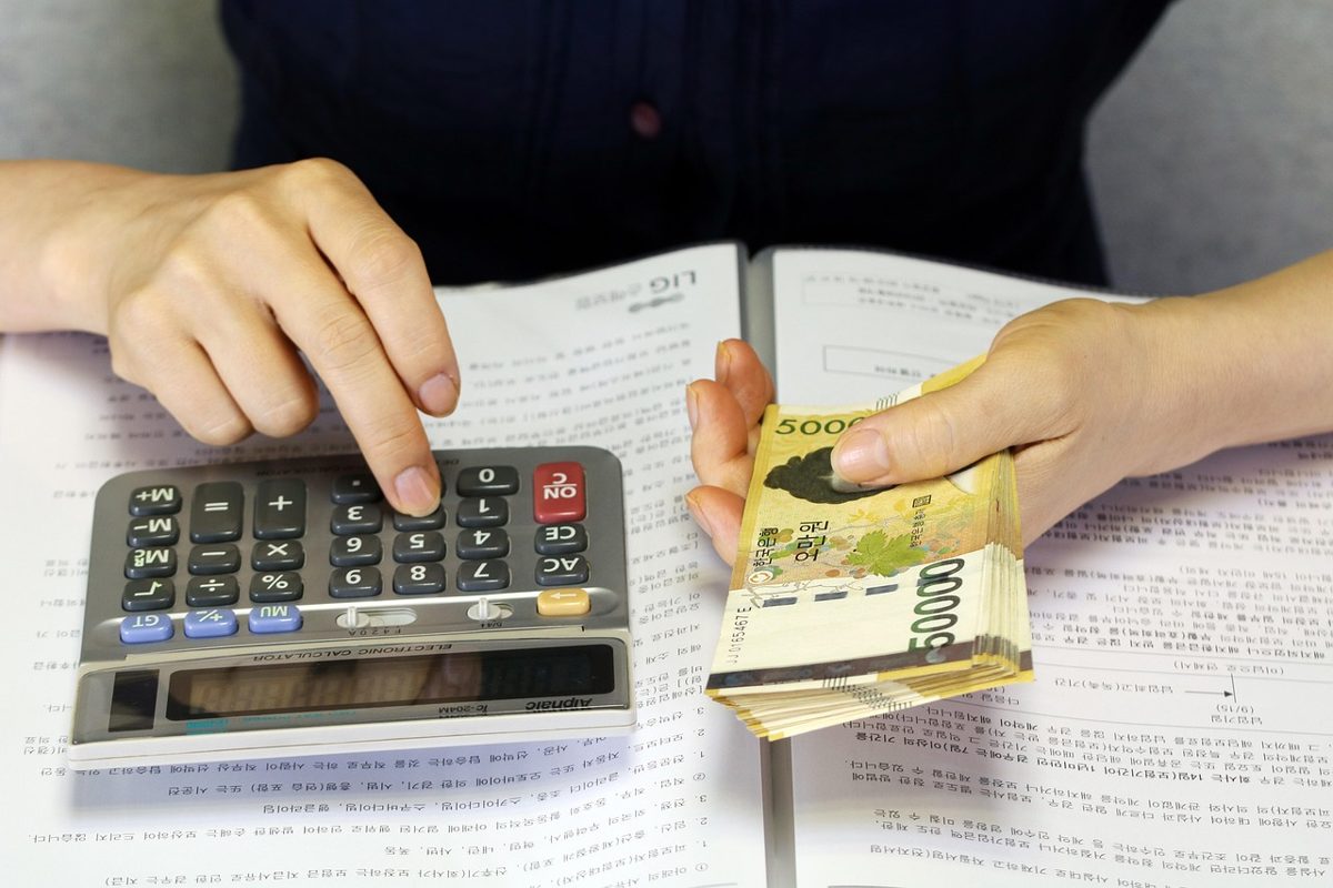 무슨 일인지: 8월 은행 대출 연체율 현황