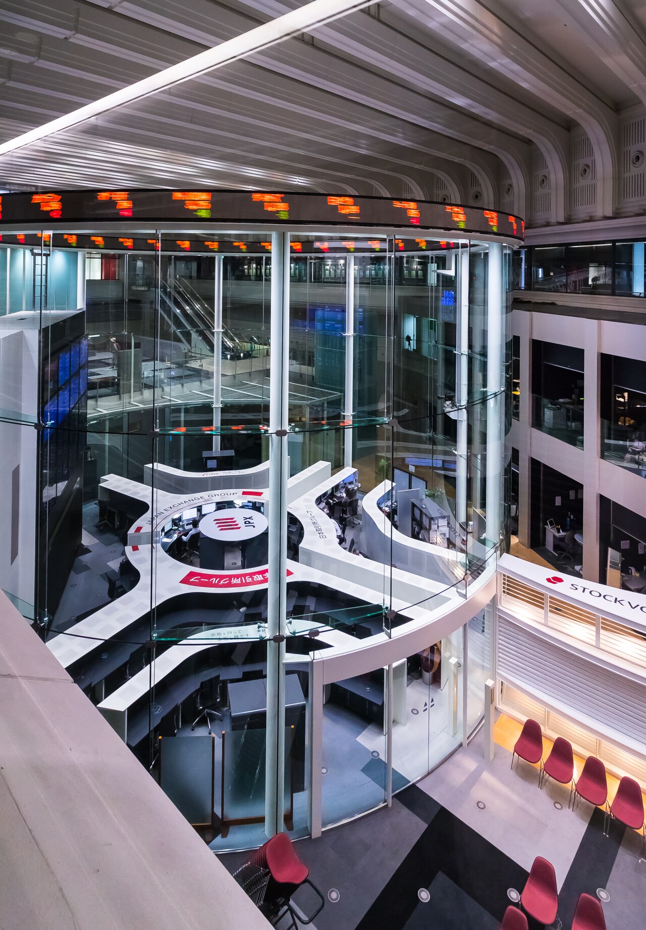Main room of the Tokyo Stock Exchange.